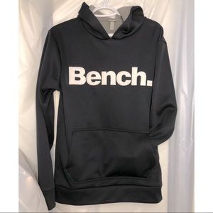NWOT BENCH DRI-FIT HOODIE